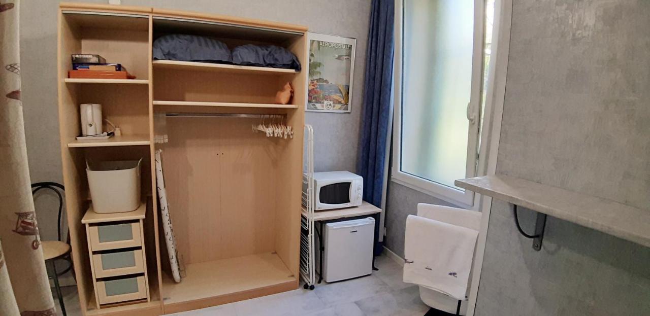 Chambre D'Hotes Du Mas Julianas Сан-Лорон-дьо-ла-Салонк Екстериор снимка